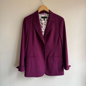Escada blazer
